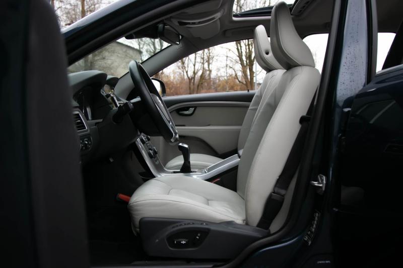 Volvo - v70 - pic12