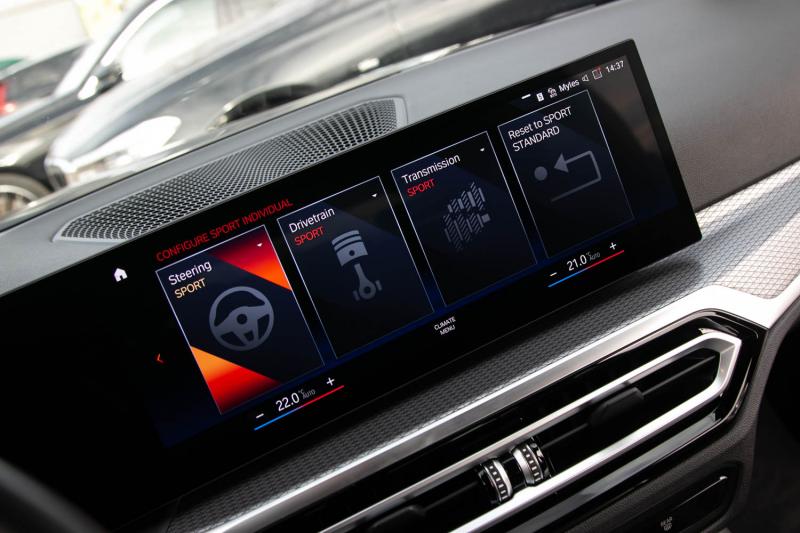 BMW - 320 - pic24