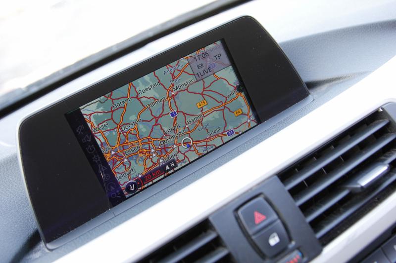 BMW - 320 - pic22