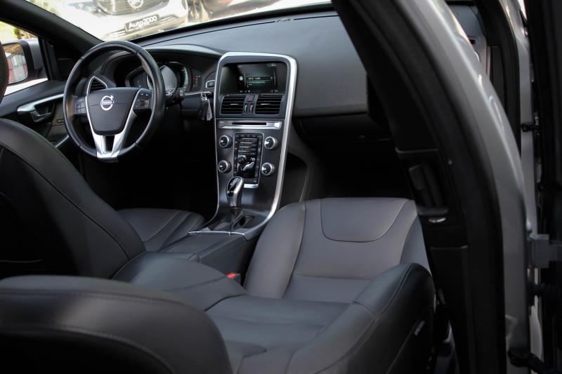 Volvo - XC60 - pic14