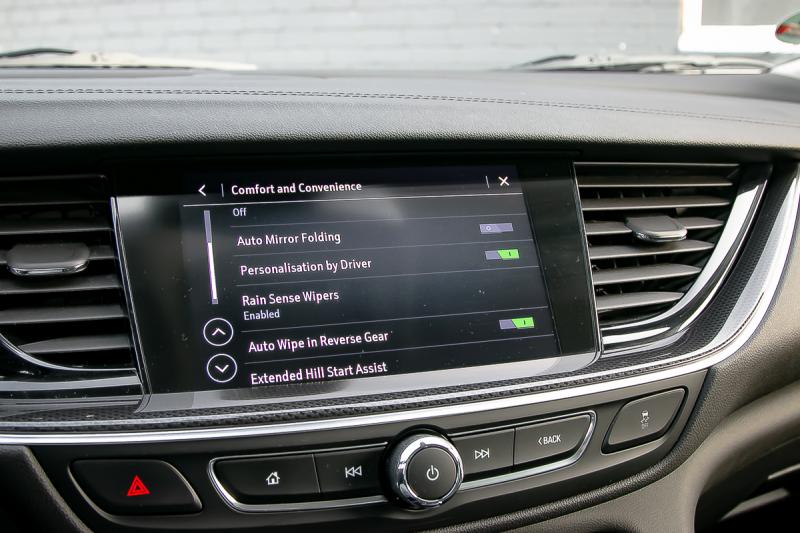 Opel - Insignia - pic27