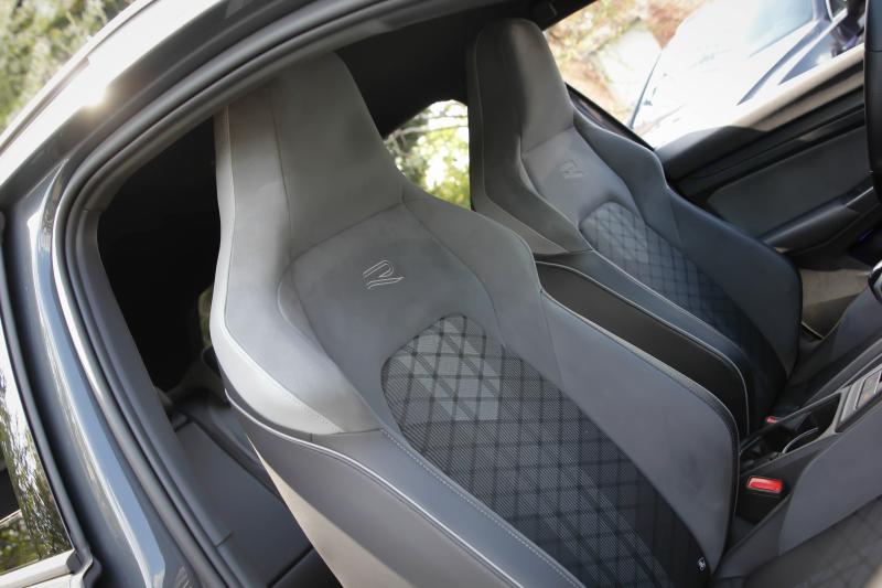 Volkswagen - Golf 8 - pic11