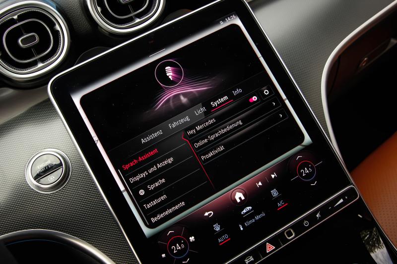 Mercedes - C200 - pic29