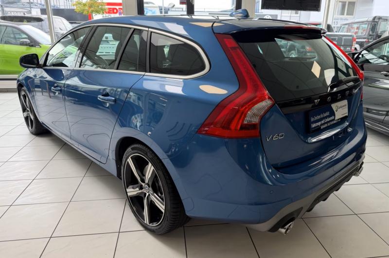 Volvo - V60 - pic3