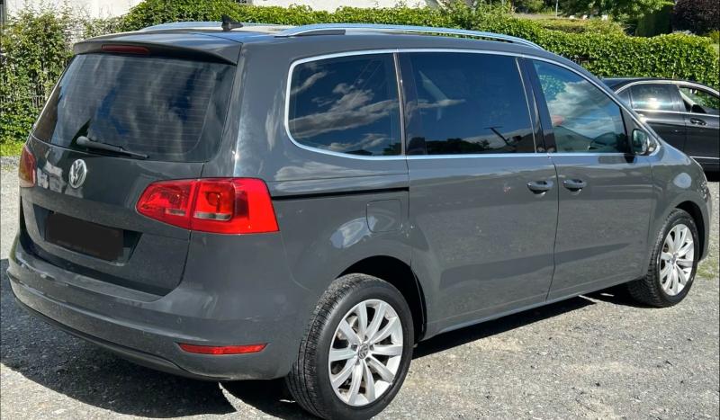 Volkswagen - Sharan - pic2