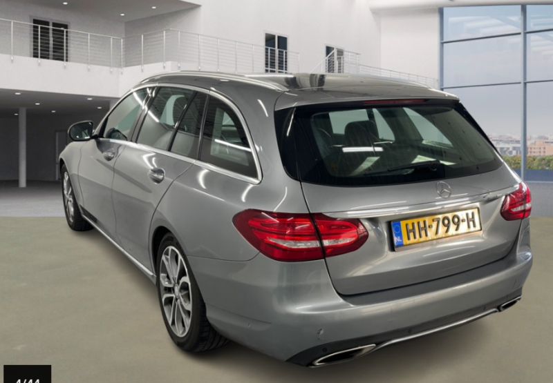 Mercedes - C-klase - pic2