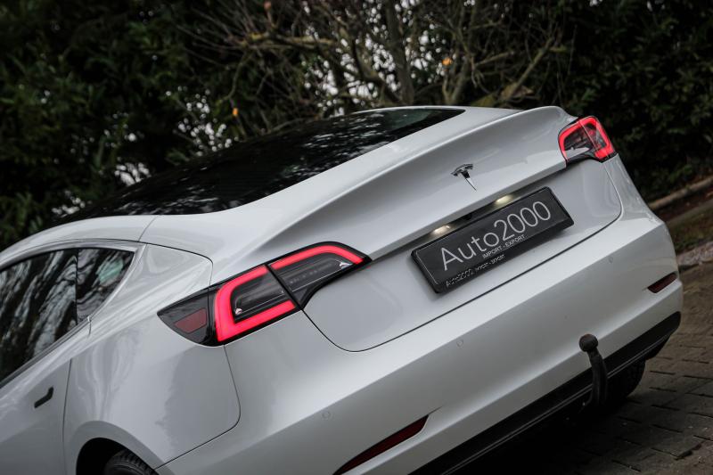 Tesla - Model3 - pic4