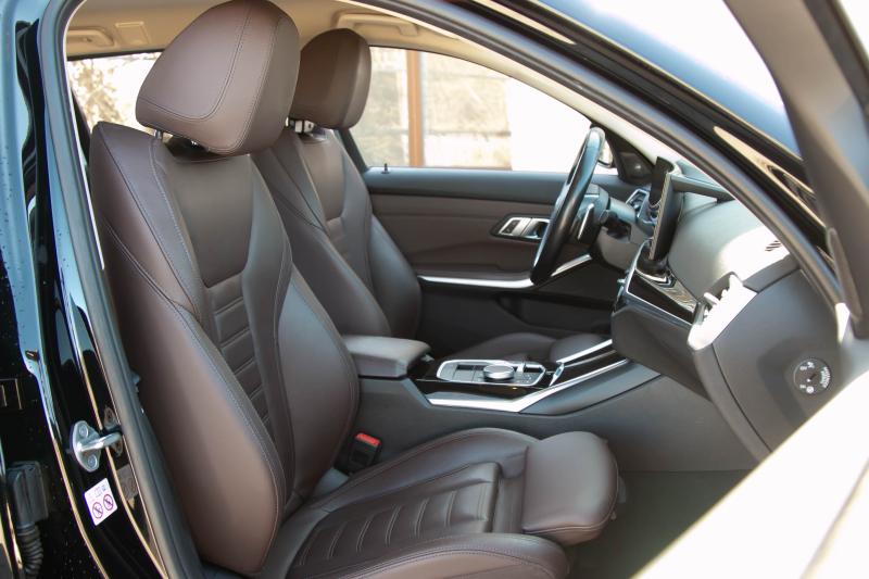 BMW - 320 - pic12