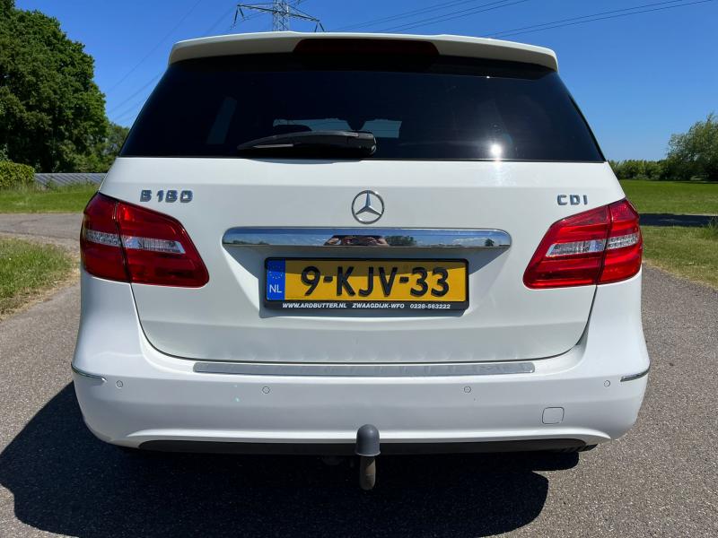 Mercedes - B180 - pic7