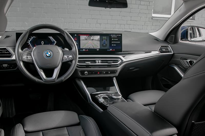 BMW - 320 - pic12
