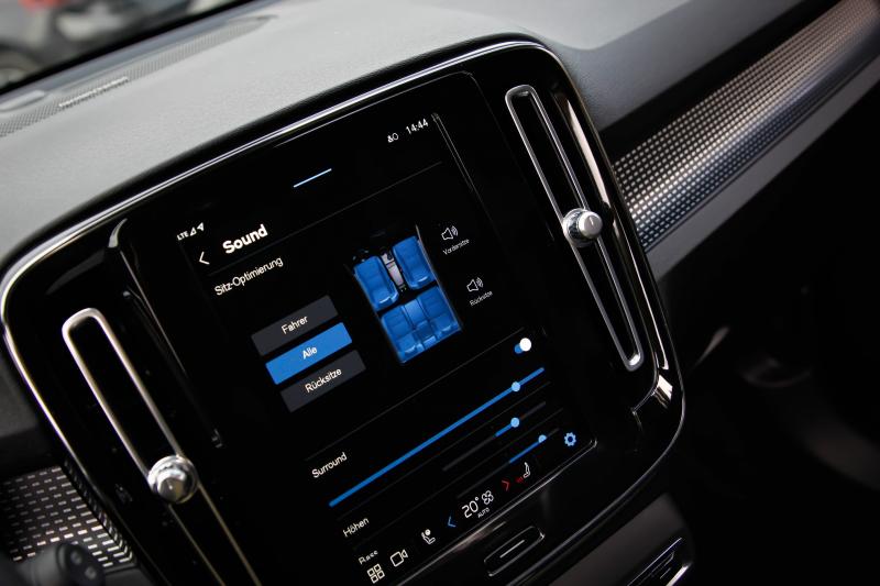 Volvo - XC40 - pic33