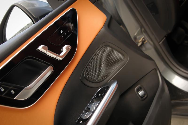 Mercedes - C200 - pic16