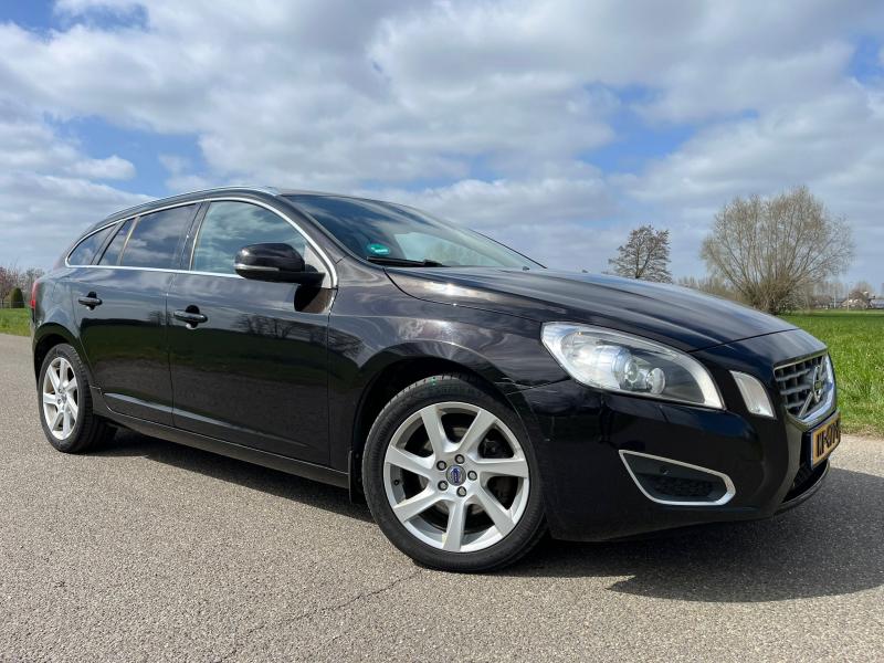 Volvo - V60 - pic2