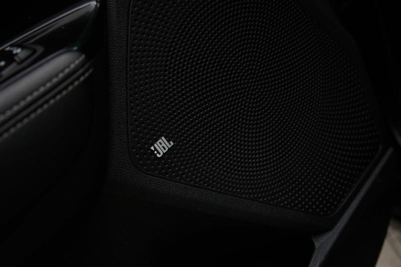 Kia - Niro-Hybrid - pic31