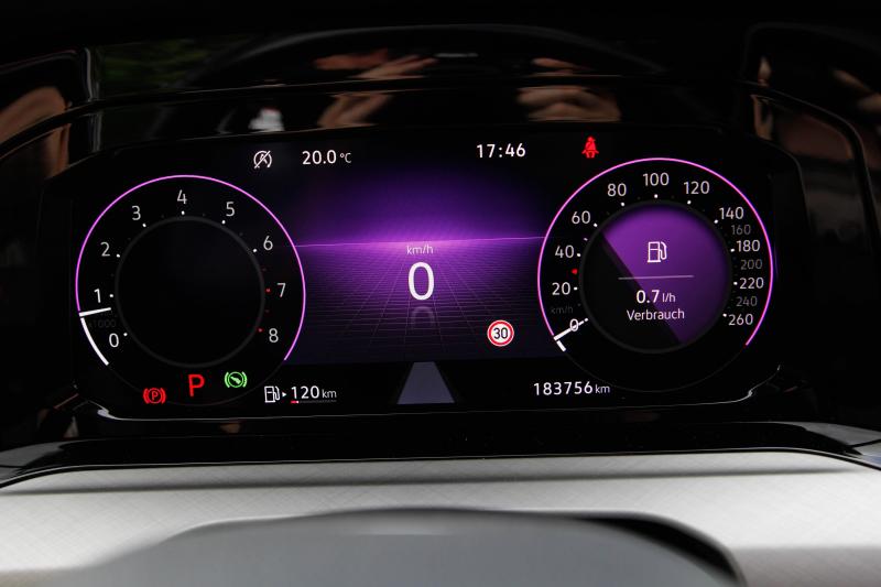 Volkswagen - Golf VIII - pic27
