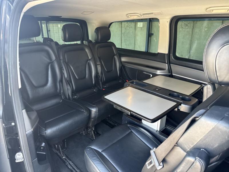 Mercedes - V220 - pic8