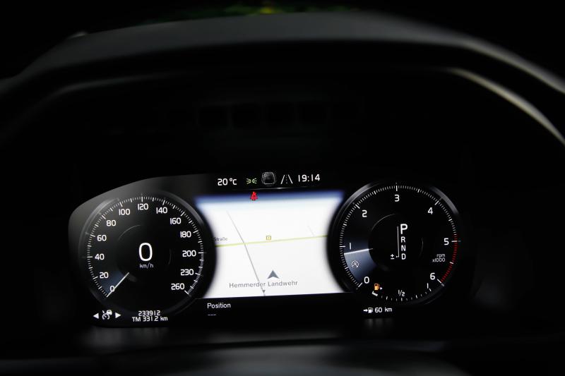 Volvo - XC90 - pic32