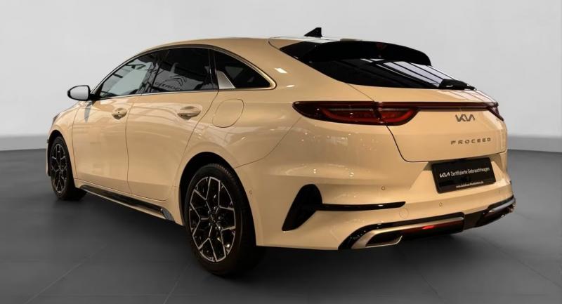 Kia - ProCeed 1.5 T-GDI - GT Line - pic3