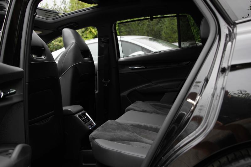Skoda - Enyaq iV - pic16