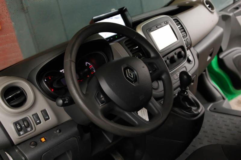 Renault - Trafic - pic13