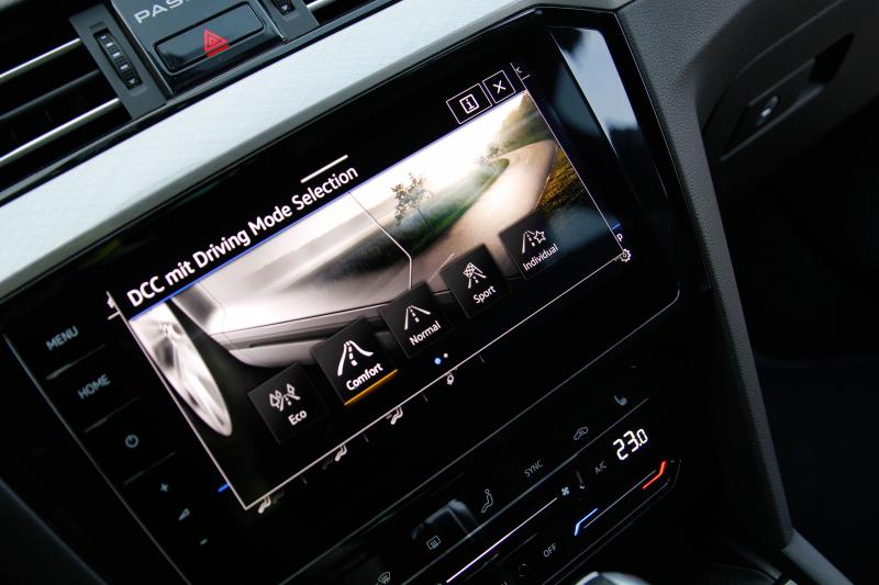 Volkswagen - Passat - pic43