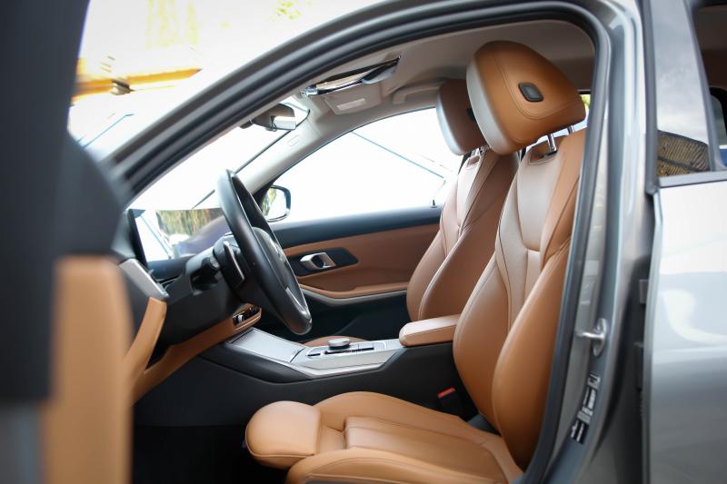 BMW - 320 - pic14