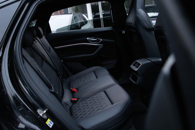 Audi - E-tron - pic17