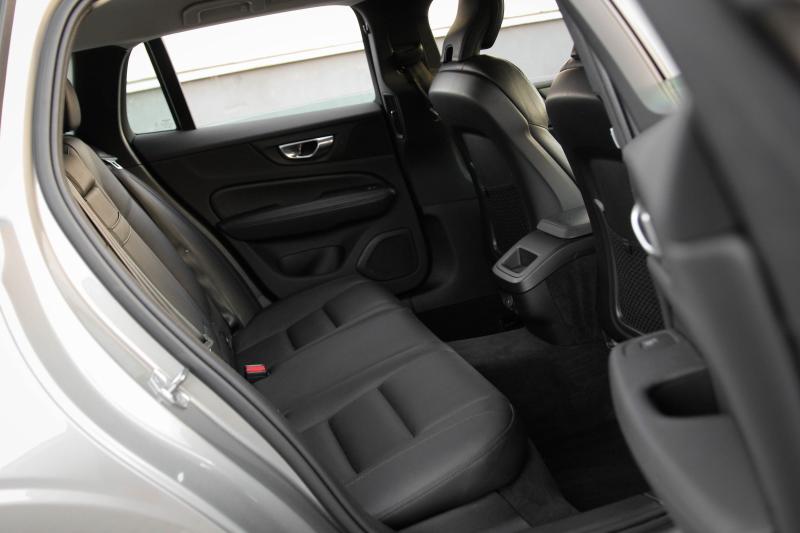 Volvo - v60 - pic12