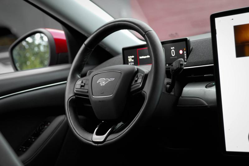 Ford - Mustang - pic16
