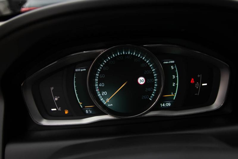 Volvo - XC 60 - pic25