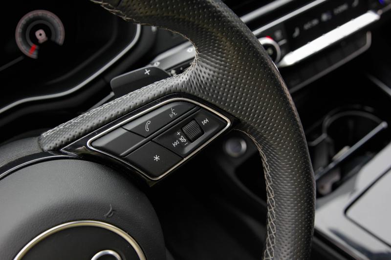 Audi - A4 - pic42