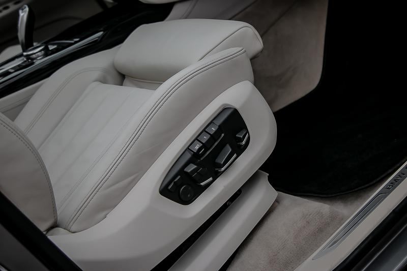 BMW - X5 - pic12
