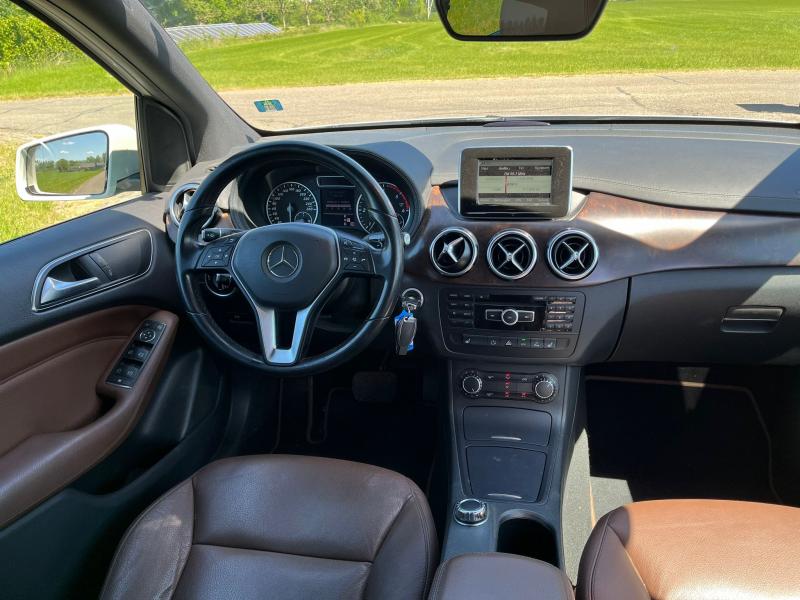 Mercedes - B180 - pic6