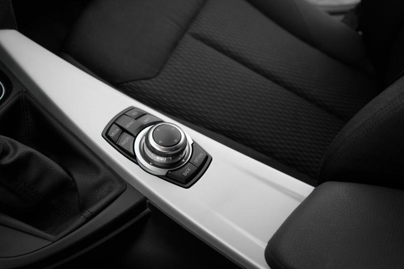 BMW - 320 - pic13