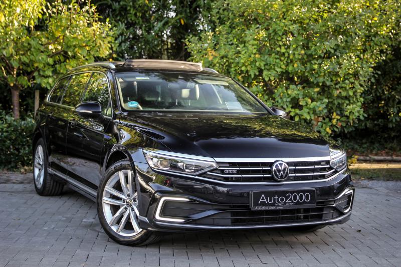 Volkswagen - Passat - pic3