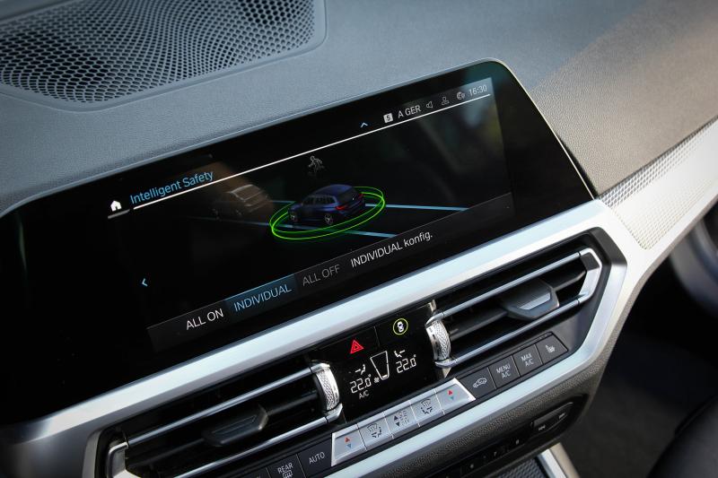 BMW - 330 - pic29