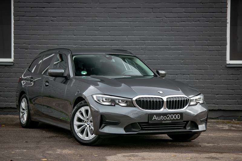 BMW - 320 - pic1