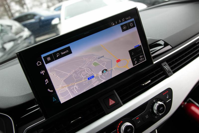 Audi - a4 - pic27