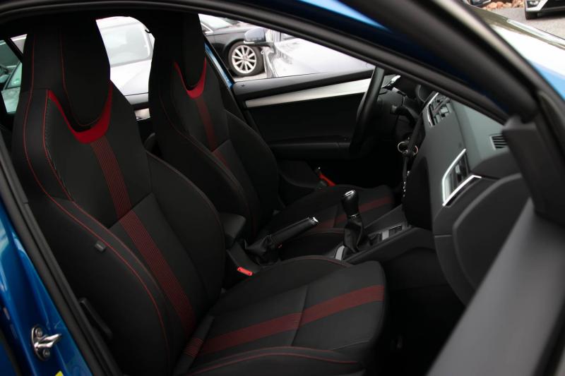 Skoda - Octavia - pic30