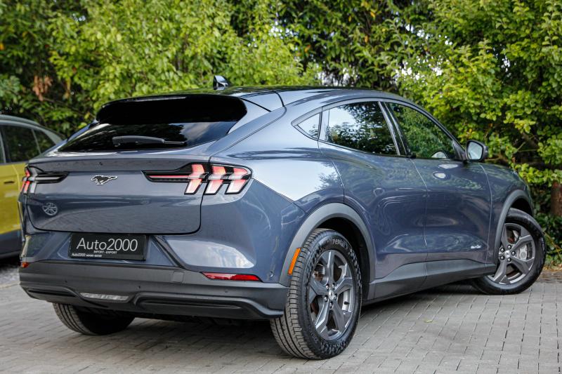 Ford - Mustang - pic3