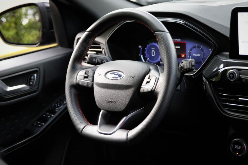 Ford - Kuga - pic12