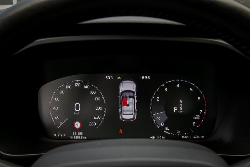 Volvo - XC40 - pic27
