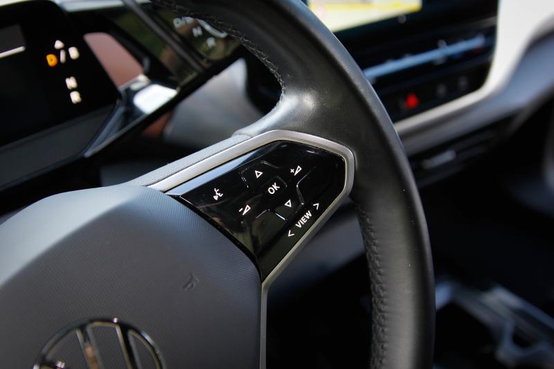 Volkswagen - ID4 - pic27