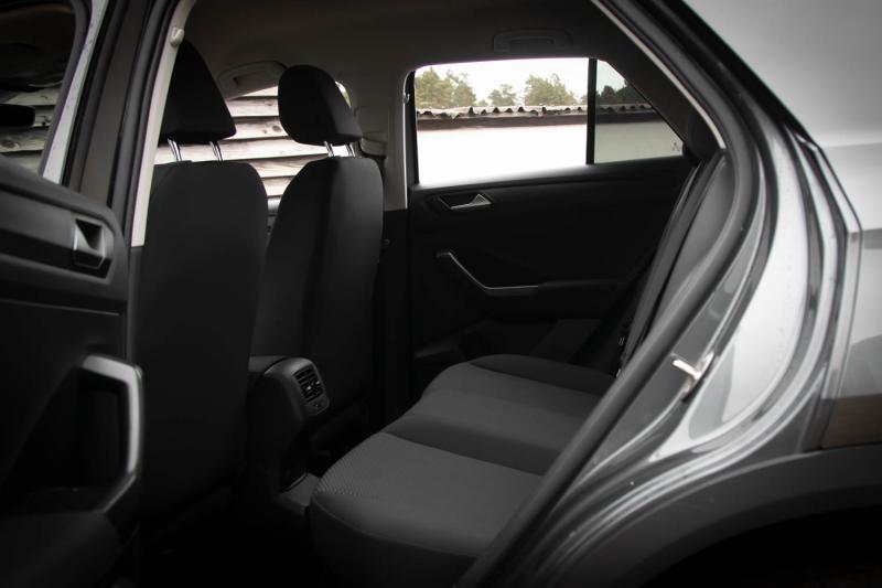Volkswagen - T-Roc - pic11
