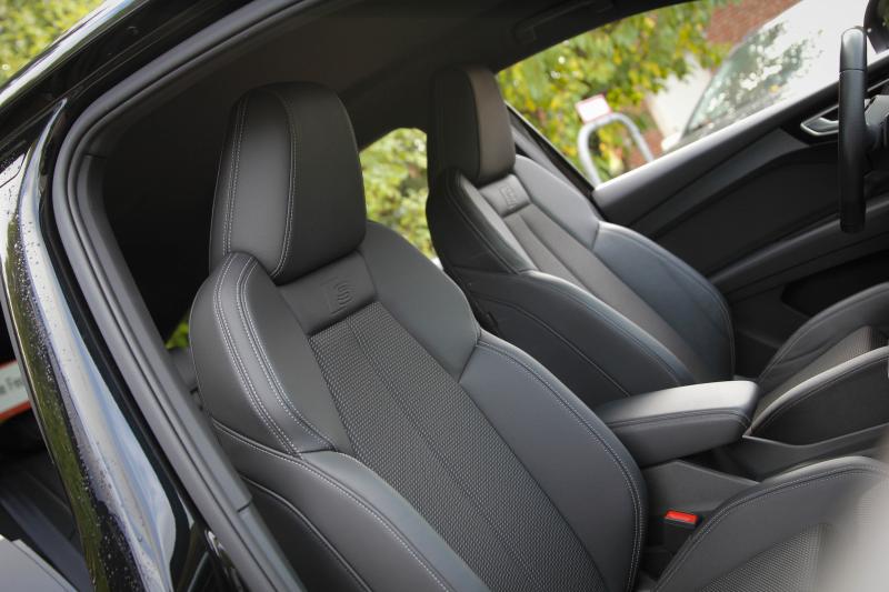 Audi - Q4 - pic11
