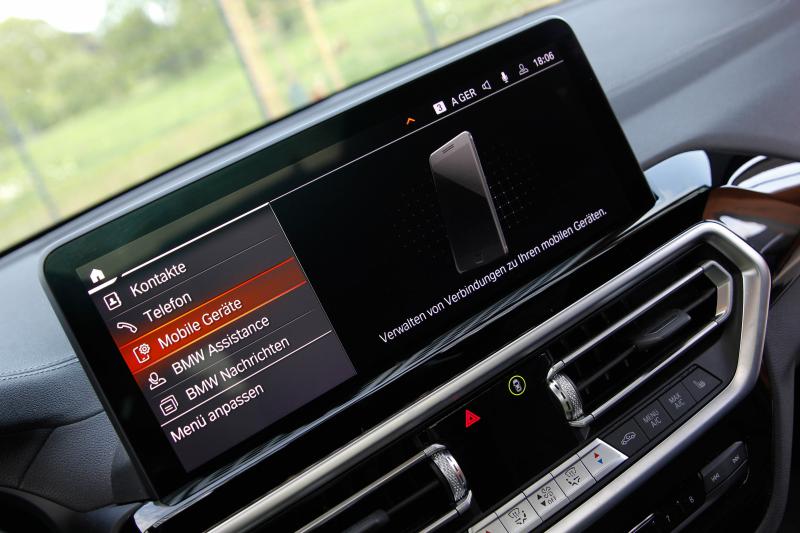BMW - IX3 - pic33