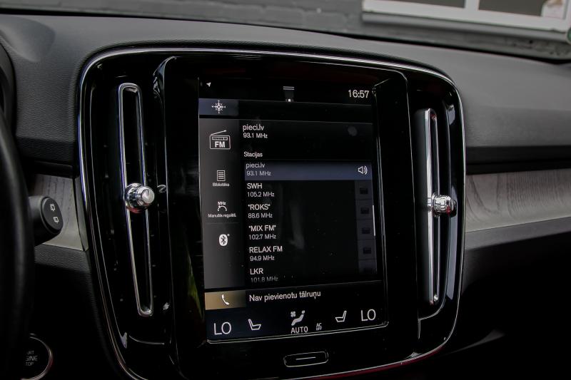 Volvo - XC40 - pic37