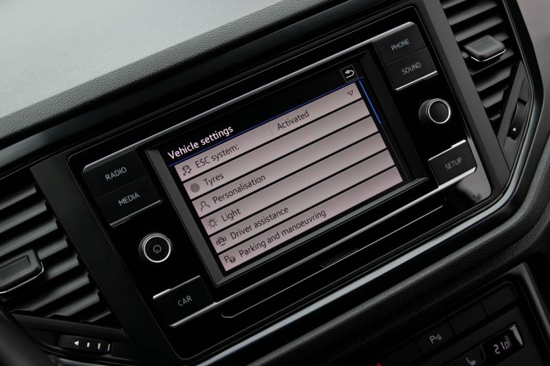 Volkswagen - T-Roc - pic18