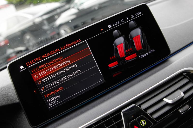 BMW - 530e - pic44