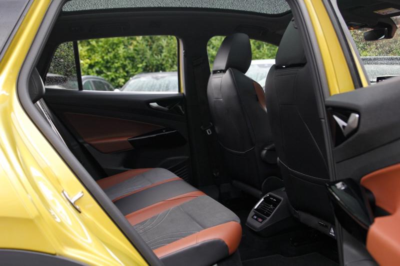 Volkswagen - ID4 - pic8